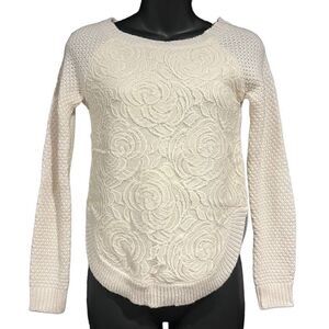 Cloud Chaser Off-White Cream Lace Rose Roses Sweater Women’s XS